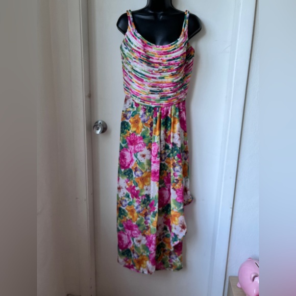 Victor Costa Dresses & Skirts - Vintage Victor Costa Couturier garden party size 8